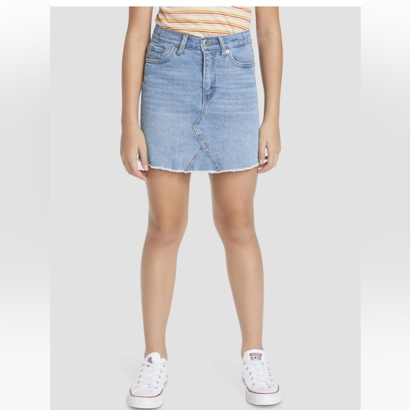 NWT Levi's Girls High Rise Denim Skirt - Picture 1 of 15